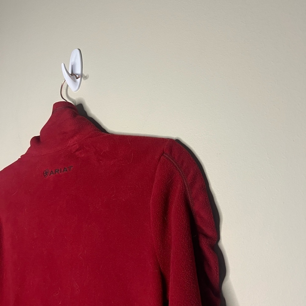 Ariat Red Ruched Sleeve Fleece Jacket - Picture 9 of 9